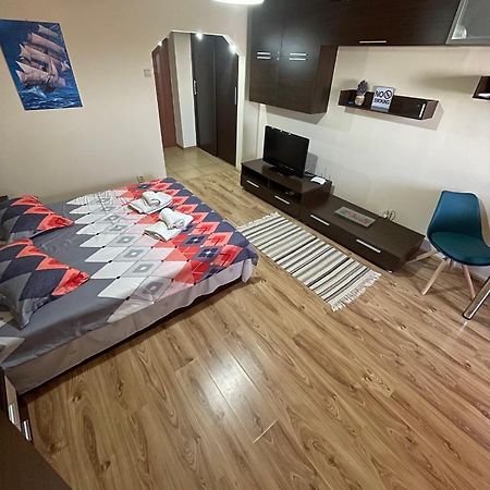 투르다 Apartament Lotus Marisa 아파트 외부 사진